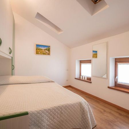 Valpolicella Homes Recioto Apartment Sant'Ambrogio di Valpolicella Bagian luar foto