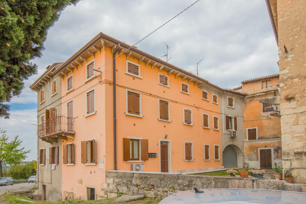 Valpolicella Homes Recioto Apartment Sant'Ambrogio di Valpolicella Bagian luar foto